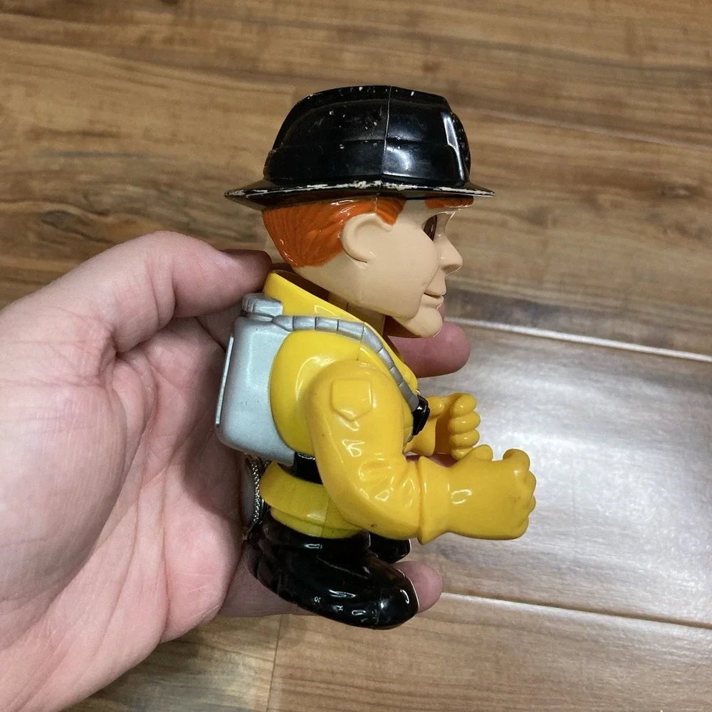 Vintage 1999‎ Mattel Matchbox Fire Fighter Action Talking Worker Push Head Down